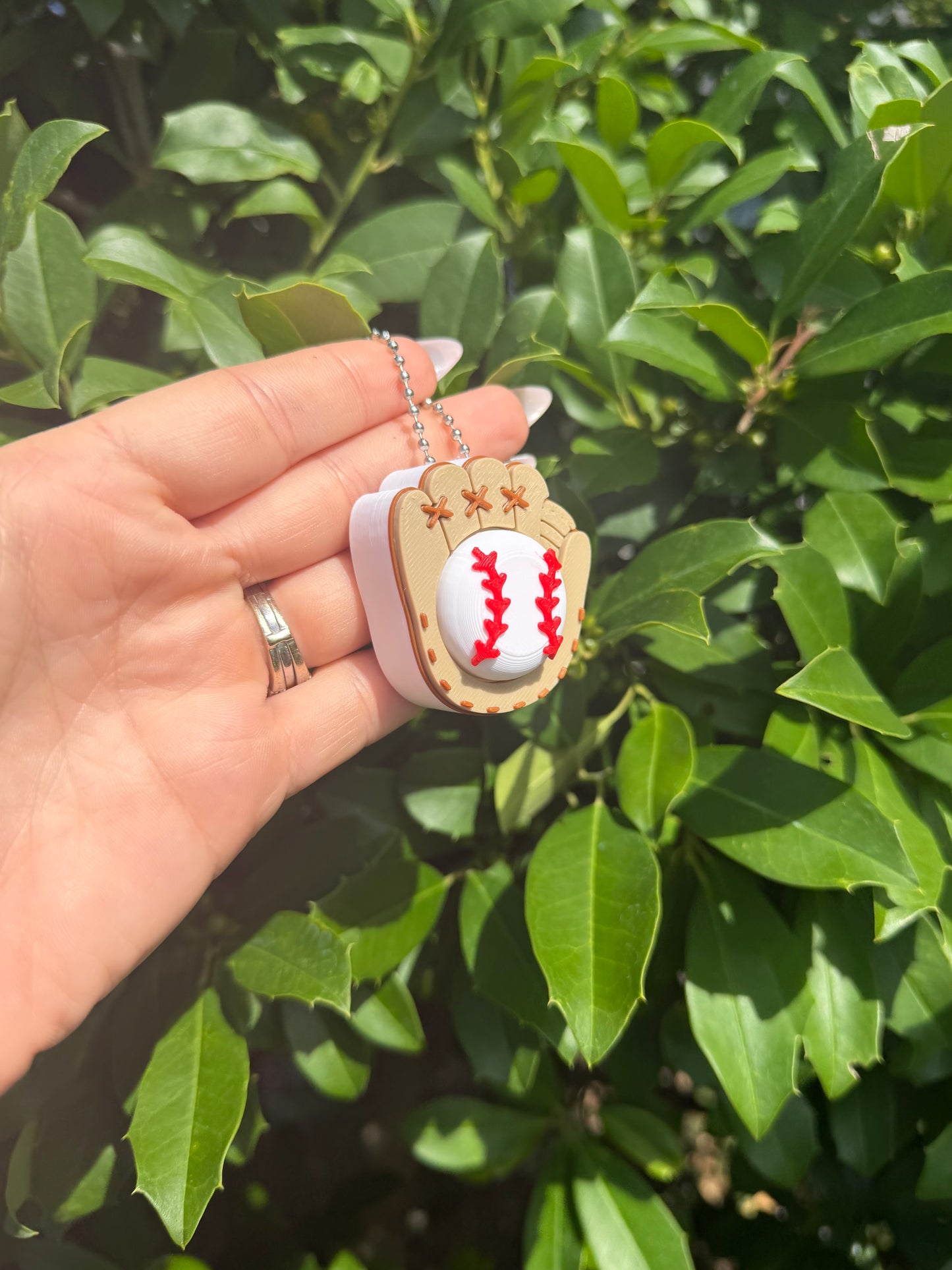 Baseball Glove Clicker Keychain | Baseball Fidget Clicker | 3D Printed Baseball Gift | Sports Keychain | Sensory Clicker | Baseball Team Gift