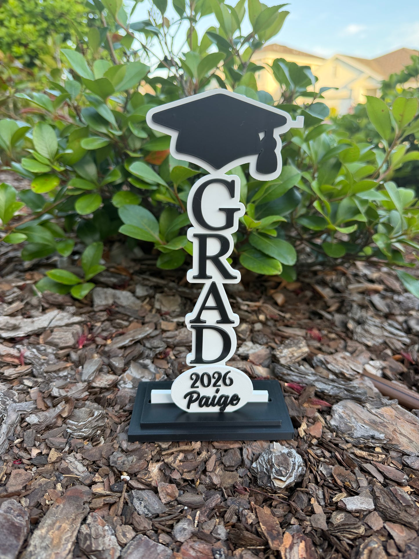 Personalized Graduation Tassel Holder β Class of 2026 | Custom Name Grad Keepsake | Senior Gift | Graduation Decor