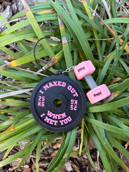 Valentine’s Day Gym Keychain | Weight Plate & Dumbbell Keychain | Fitness Lover Gift | Custom Color Combo | Gym Valentine Gift