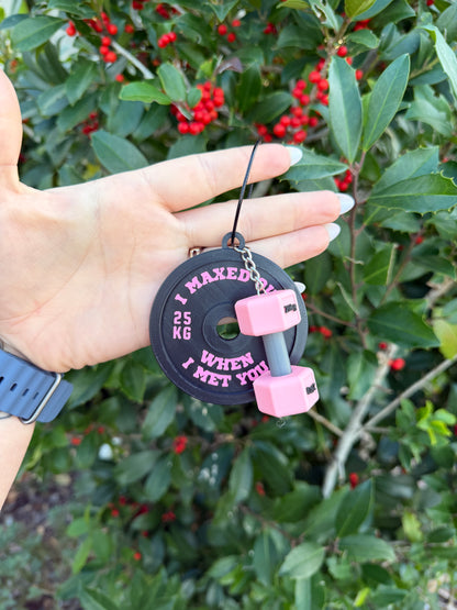 Valentine’s Day Gym Keychain | Weight Plate & Dumbbell Keychain | Fitness Lover Gift | Custom Color Combo | Gym Valentine Gift