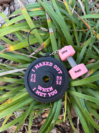 Valentine’s Day Gym Keychain | Weight Plate & Dumbbell Keychain | Fitness Lover Gift | Custom Color Combo | Gym Valentine Gift
