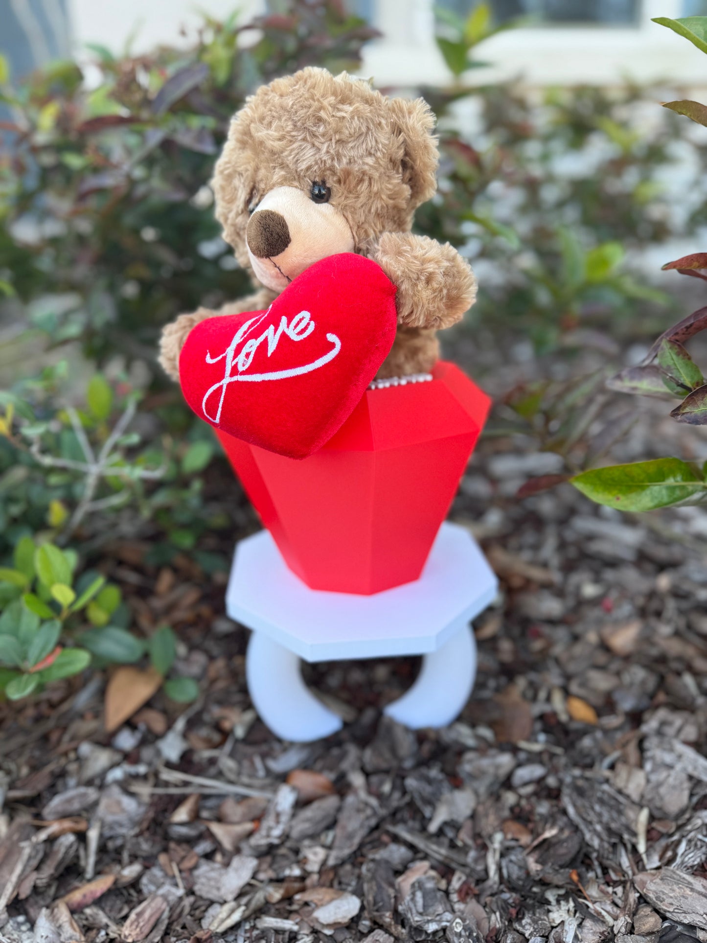 Oversized Ring Pop Decor – Valentine’s Day 3D Printed Gift – “I Love You” Engagement Ring Prop – Cute Valentine Display – Gift for Her or Him