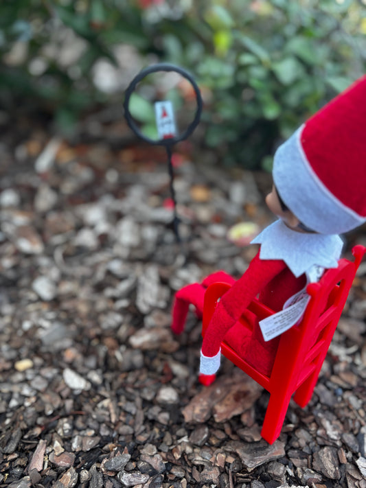 Elf on the Shelf Selfie Stick & Chair Set – Hilarious Elf Prop for Christmas | Mini Elf Furniture | Elf Accessories | Holiday Scene Kit