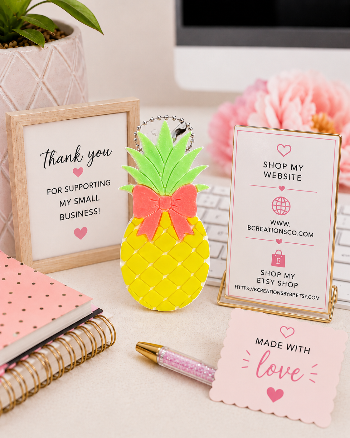 Cute Pineapple Bow Can Opener Keychain – Tropical Bottle Opener – Summer Gift – Handmade 3D Printed Accessory