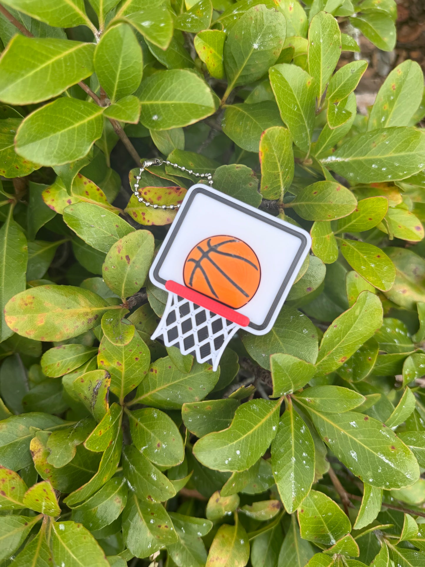 Basketball Clicker Keychain – Basketball Hoop Fidget Clicker, Sports Bag Charm, Basketball Team Gift, Coach Gift, Player Keychain