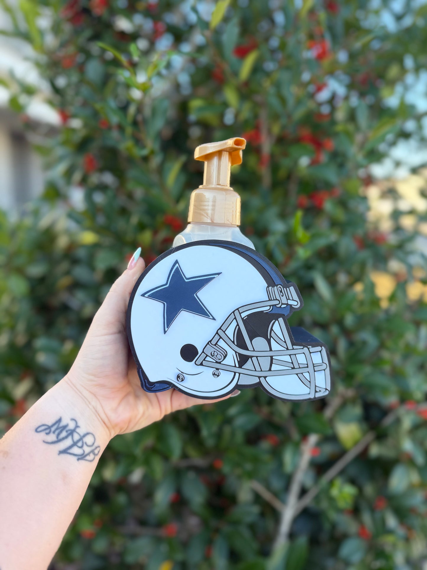 Cowboys Helmet Soap Holder – 3D Print STL & 3MF Files (Digital Download)