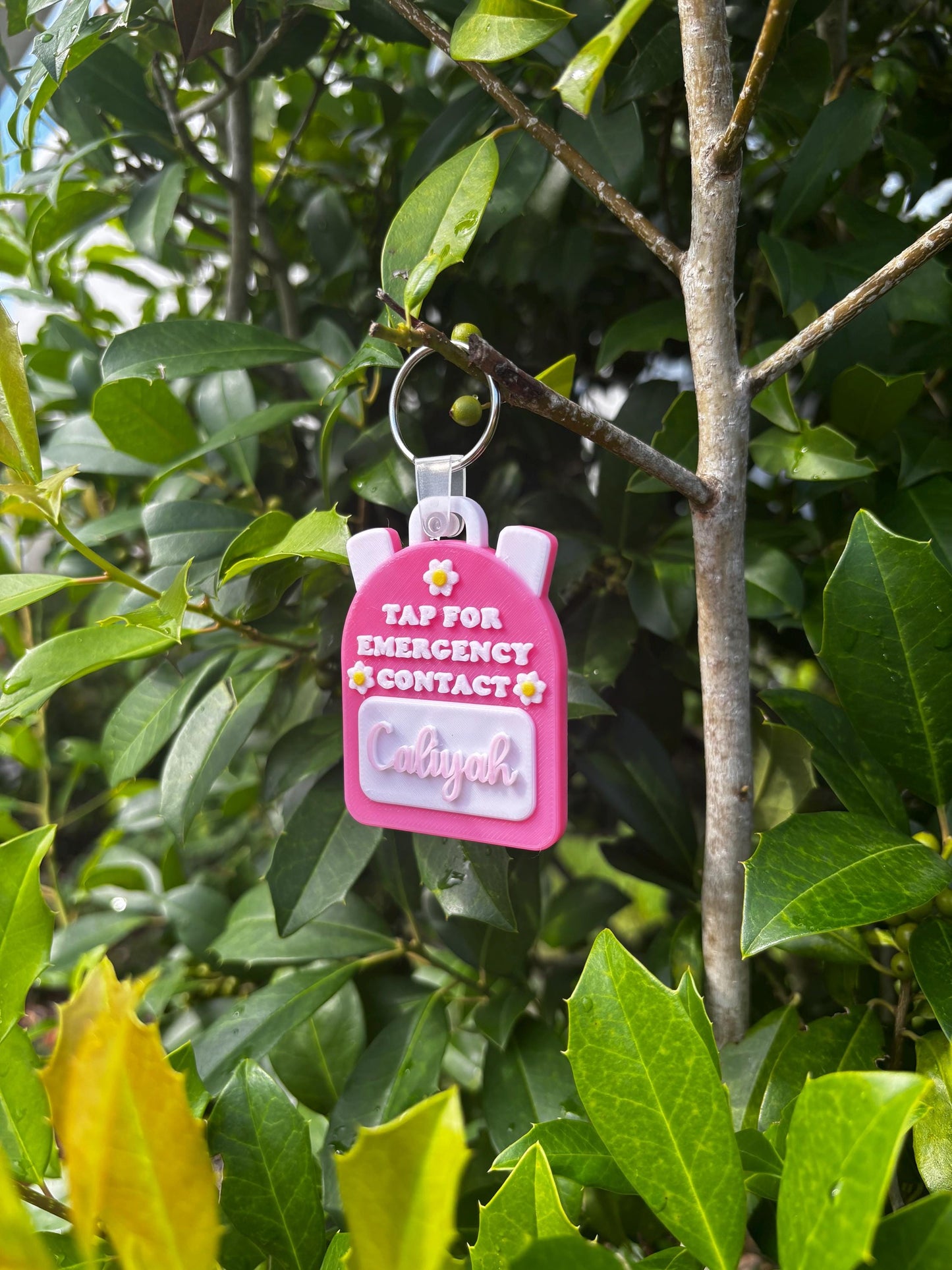 Custom NFC Emergency Contact Tag for Kids – Tap for Parent Info | Backpack Safety Tag, Smart ID Keychain, School & Travel Alert