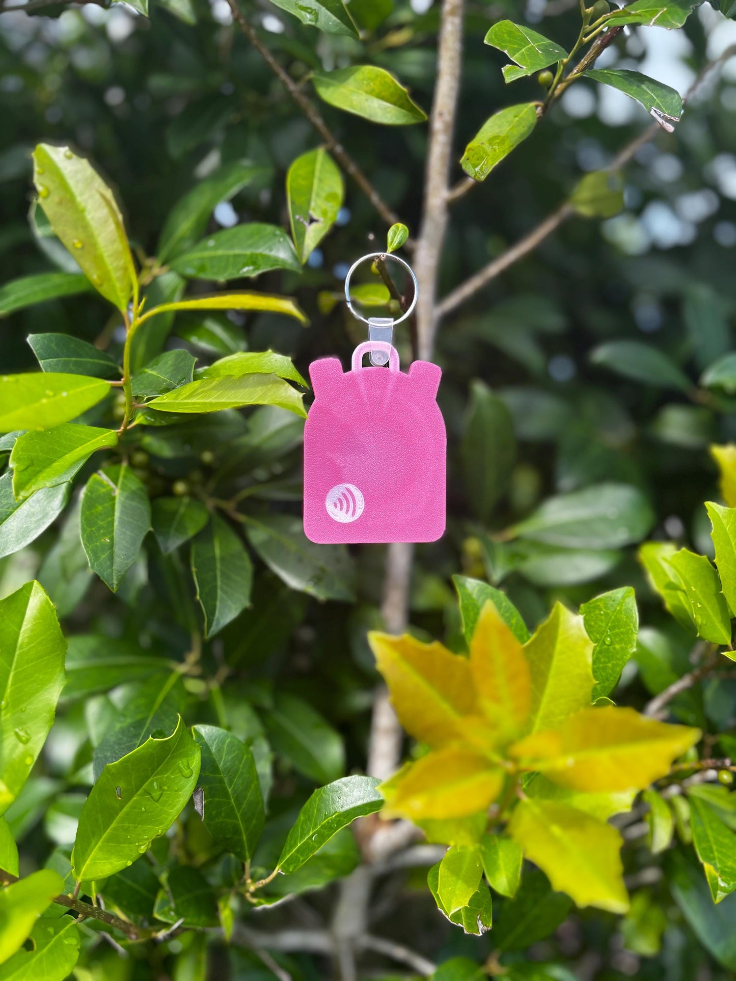 Custom NFC Emergency Contact Tag for Kids – Tap for Parent Info | Backpack Safety Tag, Smart ID Keychain, School & Travel Alert